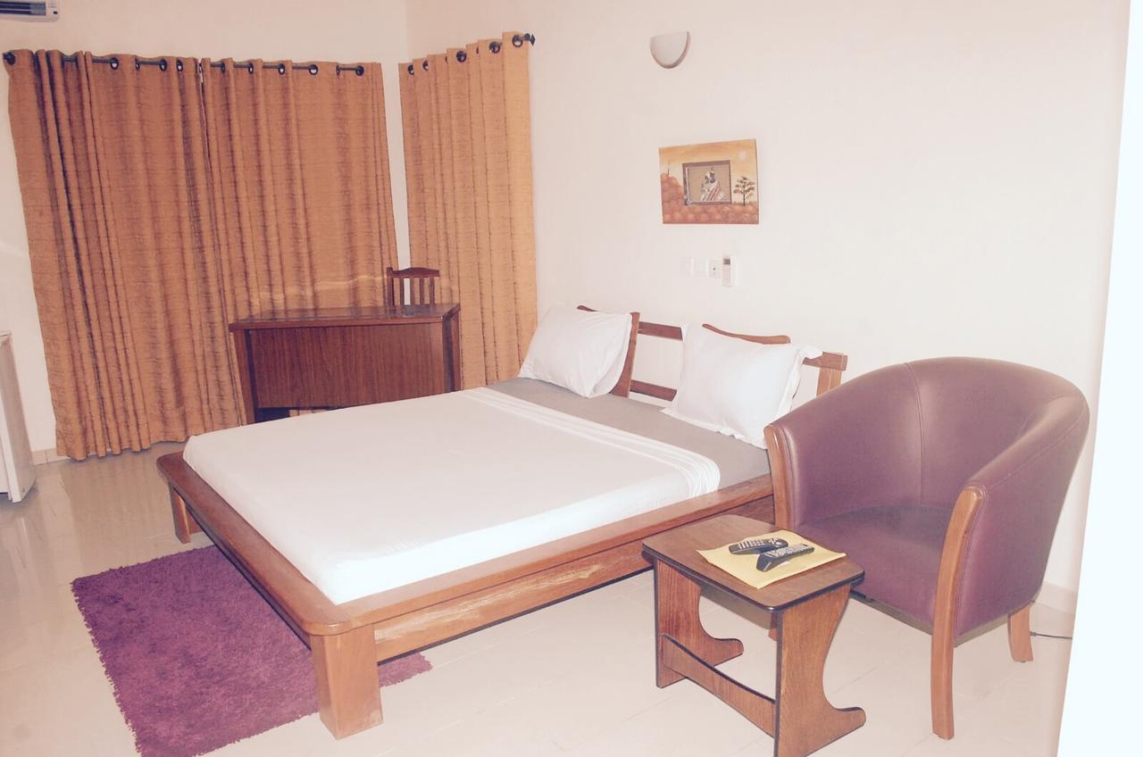 Hôtels Résidences Easy Cotonou Exterior foto