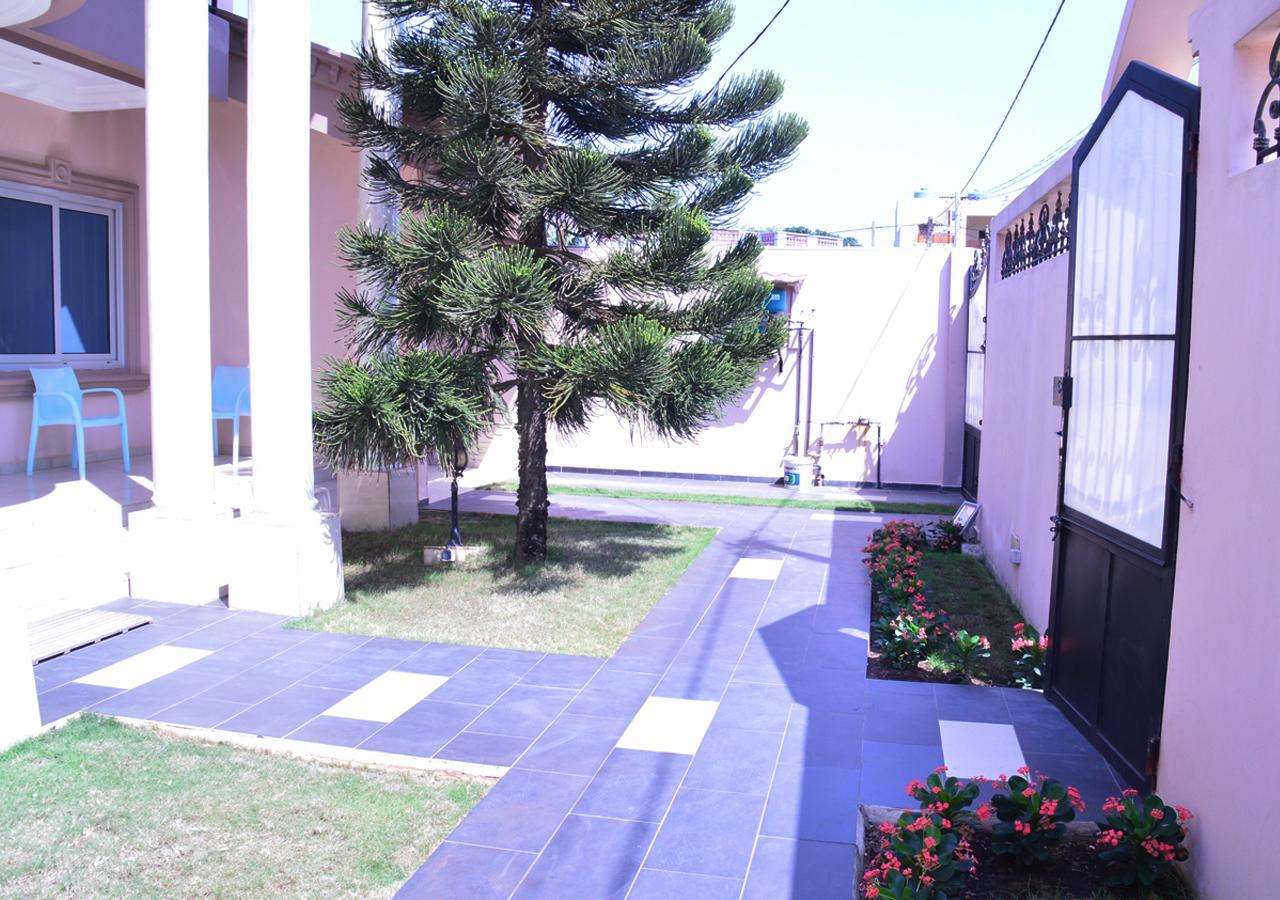 Hôtels Résidences Easy Cotonou Exterior foto
